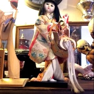 1950s Niche & Co RARECollector Warrior  Statue Doll Wood Platform Porcelaim